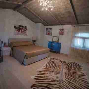 Rhythms and atmospheres of the past, the comforts of the present a stone's throw from the city Rooms