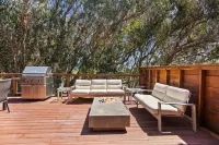 Oceanfront Retreat at Pajaro Dunes.  Beach Access, Hot Tub, BBQ, Pool Table.