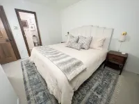 Charming 3 BR Summit condo, mins walk to slopes