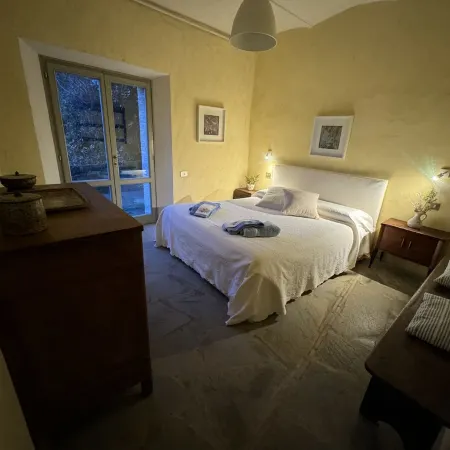 Podere Fontebernardi, authentic Tuscan farmhouse overlooking Pienza.