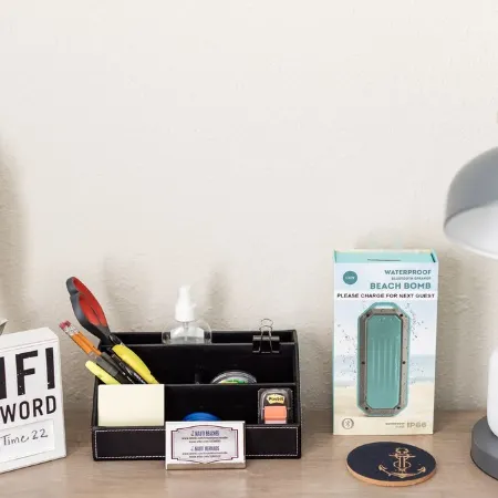 Cozy King Suite, POOL/GRILL/outdoor shower, coffee bar, mini fridge, microwave