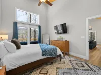 NEW Mountain Modern Hideaway! - Walk to Disc Golf Ξενοδοχεία στην πόλη McDowell County