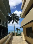 Impeccable Penthouse - Ocean & Diamondhead Views - Bungalows
