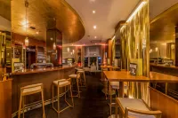 Best Western Plus Delta Park Hotel - bar