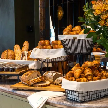 Flaner Hotel, WorldHotels Crafted Отели рядом с достопримечательностью «Банковская площадь»