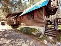 Lakefront with private dock & fire pit - Bunk House Cabin