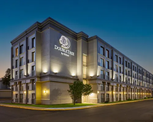 DoubleTree โดย Hilton มินนีแอโพลิส แอร์พอร์ต, MN โรงแรมในบรูมมิงตัน
