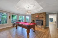 4.9-Star Rated, Stunning 3600 SF House on Golf Course