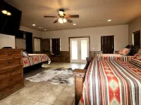 Beautiful 5/5.5 Home on 5 Acres w/Private Pool. River Access 2 m. Away Hotels in Real County