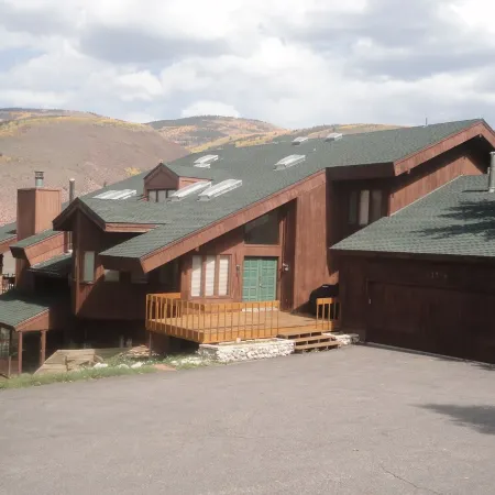Luxury 5,500' 6 Bdrm Home, SPA Features- Located between Vail & Beaver Creek