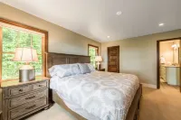 Peaceful and luxurious living with spectacular views