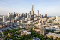 3F Vintage Graystone in Little Italy near loop UIC United Ct & McCormick Place