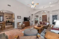Spirit of Aggieland-💥Voted# 1 Game Day House on Expedia💥Huge Yard-Games-Modern - โฮมสเตย์