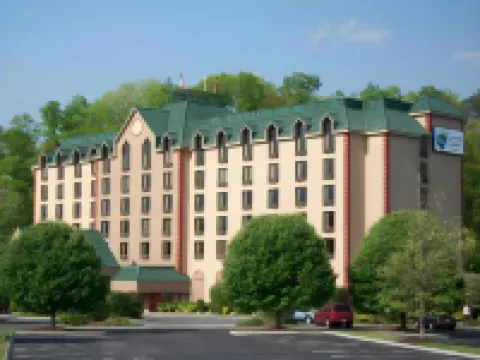 คันทรี แคสเคดส์ วอเทอร์พาร์ค รีสอร์ท โรงแรมในพีเจียนฟอร์จ