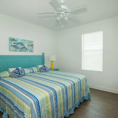 4 Bedroom 3 Full Bath Home on Canal in Marathon w/Private 35 foot dock