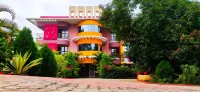 Dolphin Resort
