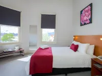 Holgate Brewhouse Hotels in Lancefield