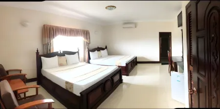 Asian Koh Kong Hotel Отели в г. Кронг Кхемара Фамин
