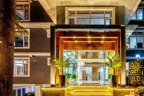 Hotel Greenfields Hotels in Manali