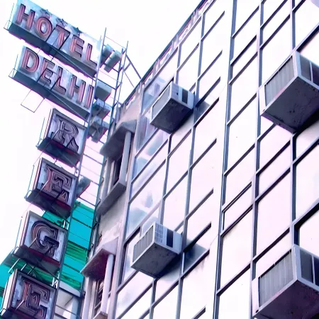 Hotel Delhi Regency Отели рядом с достопримечательностью «Рынок Садар-Базар»