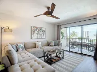 Waterfront Condo-Huge Pool & Across from Beach!