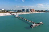 Clearwater Chic Beach Condo 1B|R fits 2 to 6 PPL