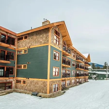 Slopeside Retreat at Cranmore, Ski-in/Ski-out