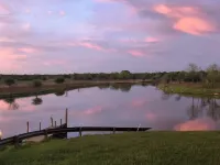 Cozy 3-bedroom with 2 full bath cabin at Lake Somerville- Birch Creek