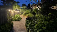 Jepara Garden Resort 마용 호텔