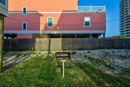 Sea Horse 112 by Vacation Homes Collection Отели рядом с достопримечательностью «W Beach Blvd»