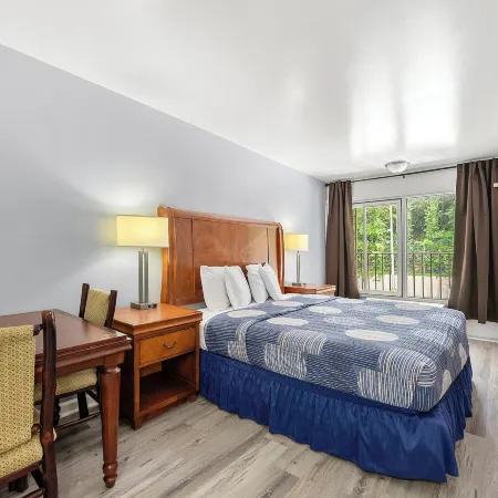 Budgetel Inn and Suites