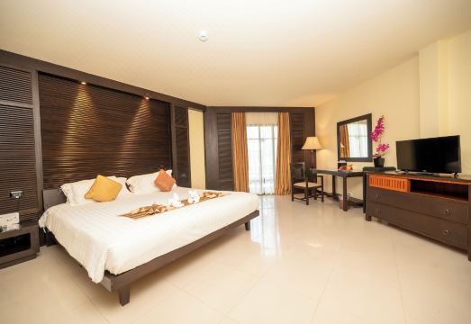 2. 더 누보 촘폰 ..