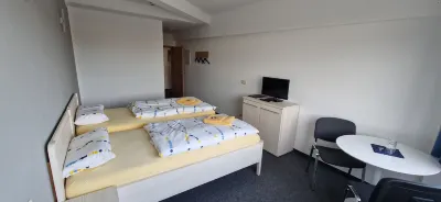 Pension Take Off Отели в г. 