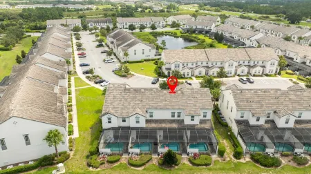 3Bd Sleeps8 With Pool Close to Disney Festival 220