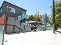 South Venice Lodge Hotels near Abbot Kinney Blvd