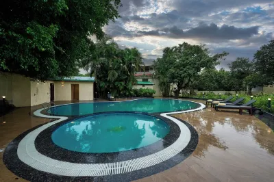 Abn Sarovar Portico Jim  Corbett Dhikuli