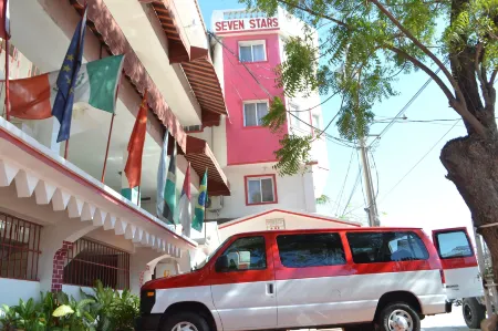 Seven Stars Hotel Отели рядом с достопримечательностью «Дельма»