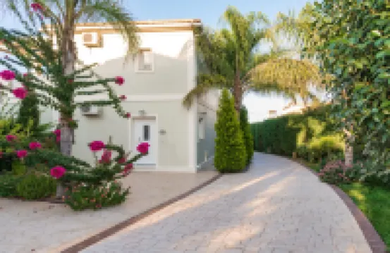 Mamfredas Luxury Resort