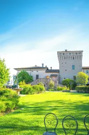 拉塔沃拉羅東達酒店