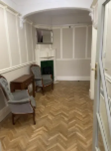 Entire Seaside Home, Sleeps 8, All en-Suite Rooms