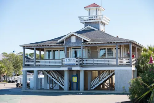 189 Beach Club Villa Hotels in Fripp Island
