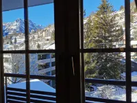 Spannort Family Home with Common Kitchen and Self Check-IN - Mountain View
