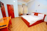 Benin Metropole Hotel Hotels near Rond Point Hubert C Maga