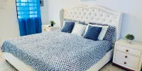 Atenas City Inn - CL 1A  - 豪华家庭房，特大号床，一楼