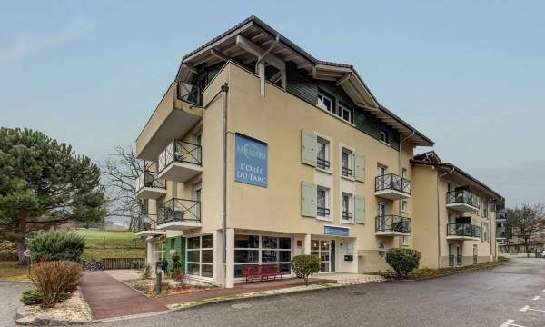Comfort Aparthotel Divonne l'Orée du Parc