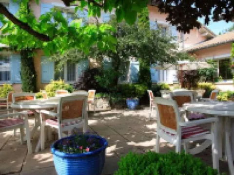 阿凡蒂希克多塔爾加普 加普酒店