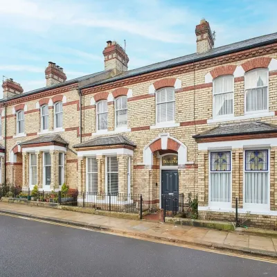 Host & Stay - Belle Vue