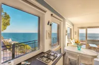 Sky & Sea Apartment by Wonderful Italy Hotels in Ospedaletti