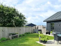 6 Person Holiday Home in Logstor