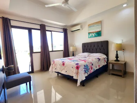 Casa Naranja Jungle Villa Отели в г. Плайя Асуль